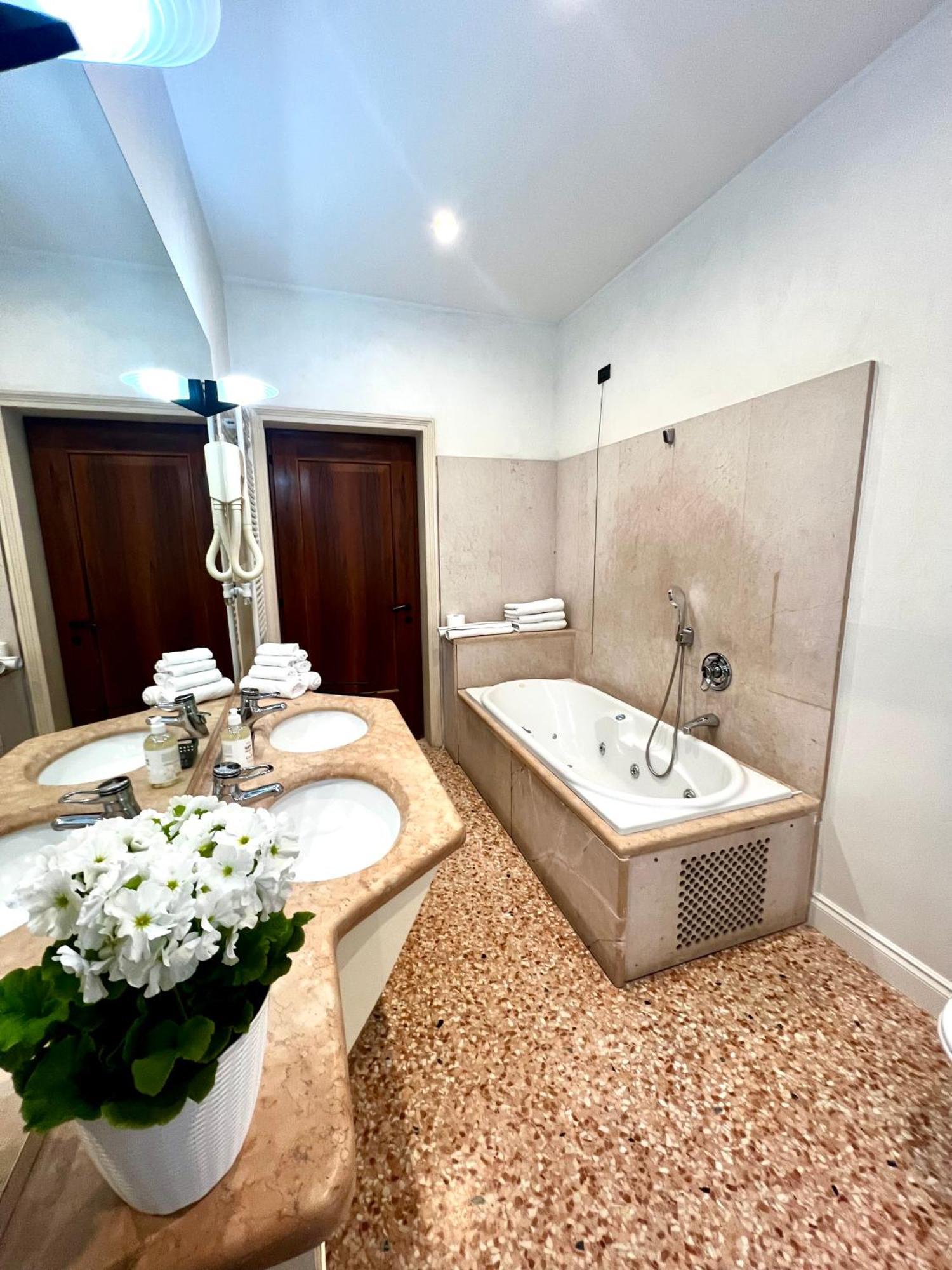 Locazione Turistica Joyful Padova Otel Dış mekan fotoğraf